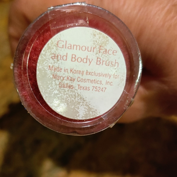 🗺️ 2New in Canister, Mary Kay Glamour Face & Body Brush 3-1 Brush Discontinued! - Picture 8 of 8